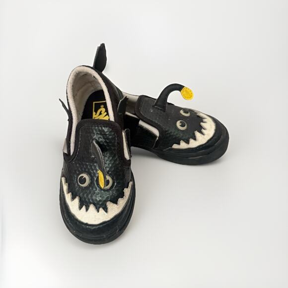 Vans Toddler Slip-On V Angler Fish Shoe Skater Kid Glows In The Dark 7 - Picture 1 of 8